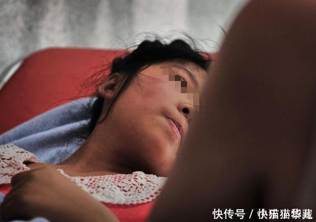 纸巾|14岁少女一月不换内裤，生理期全靠纸巾垫着，现状让人为之不忍