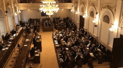 延长|捷克延长紧急状态至11月20日