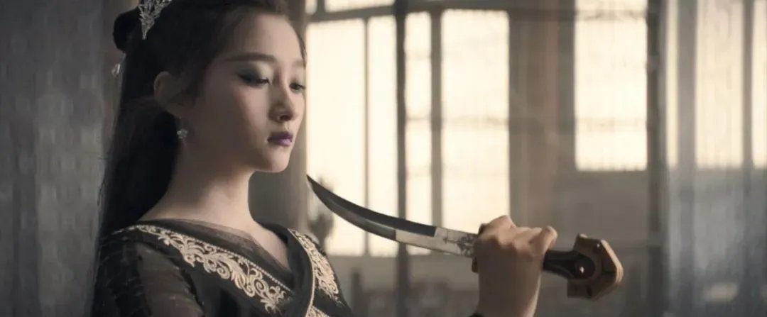 姜文|光劇本就準(zhǔn)備了近20年，請來姜文、胡軍，鄭曉龍這次要來“狠”的