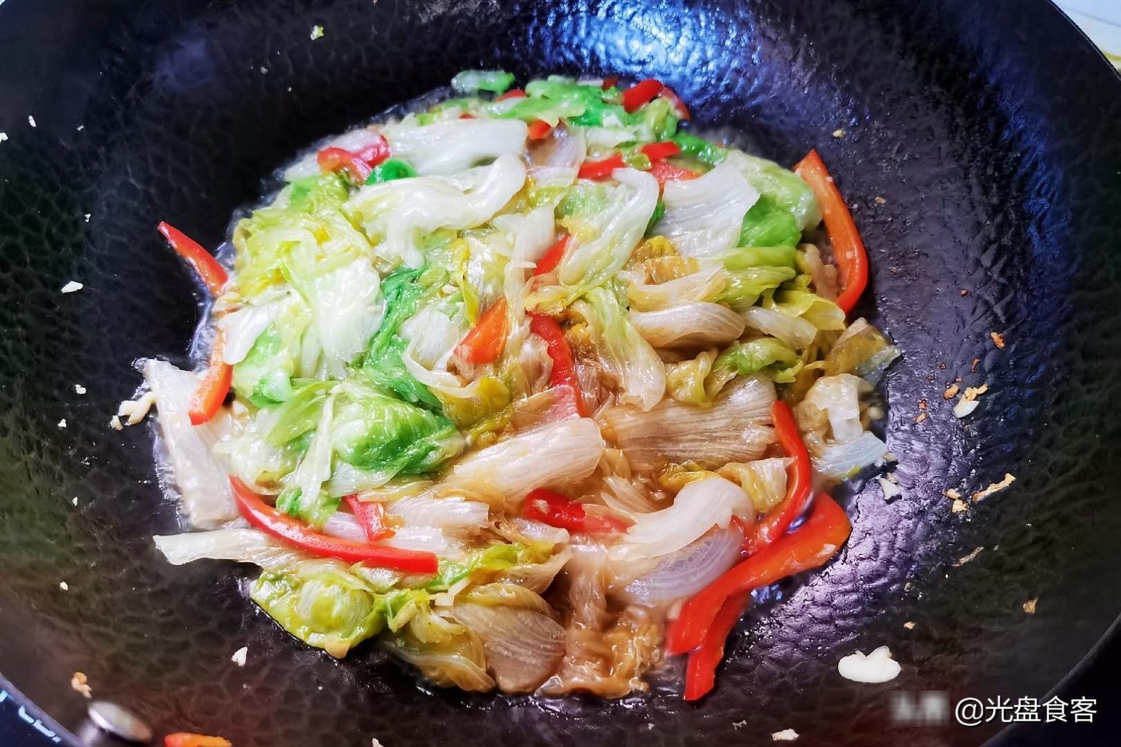10月,遇到此菜从不还价,比包菜软糯,比生菜香甜,炒着吃才香