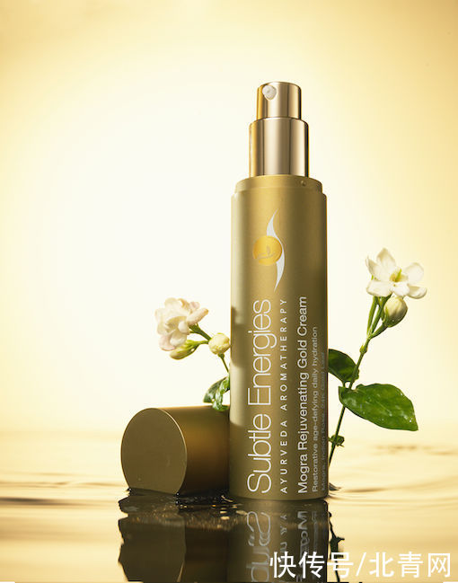 王府半岛酒店水疗中心呈献纯净独特的植物水疗护肤项目