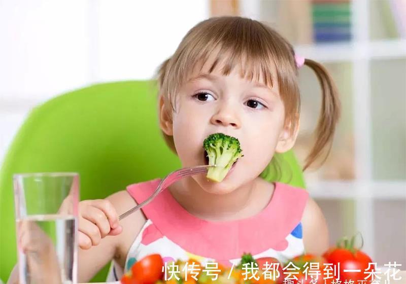 食物|一岁半的小朋友还要单独做辅食吗？做什么样的辅食呢？