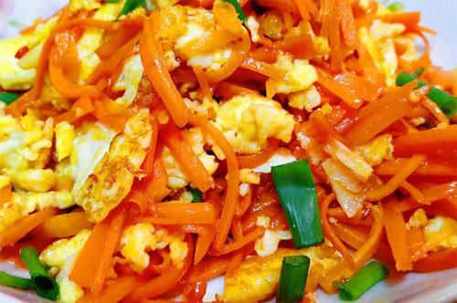 胡萝卜|九月底了孩子多吃的小炒，长高长智力，提高免疫力，促进发育