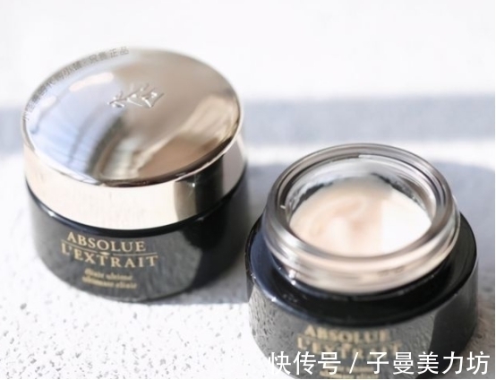 黑蜂 2021的热门面霜推荐:因为经典好用,有效美白补水深受人们的追捧