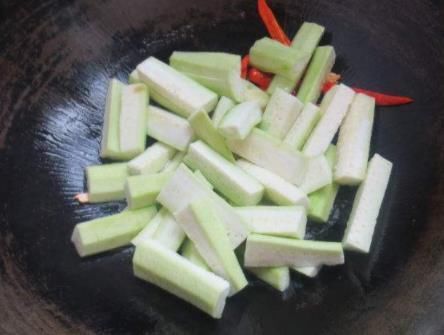 入伏后,宁可不吃大鱼大肉,也要吃这瓜,2元一斤,比人参还滋补