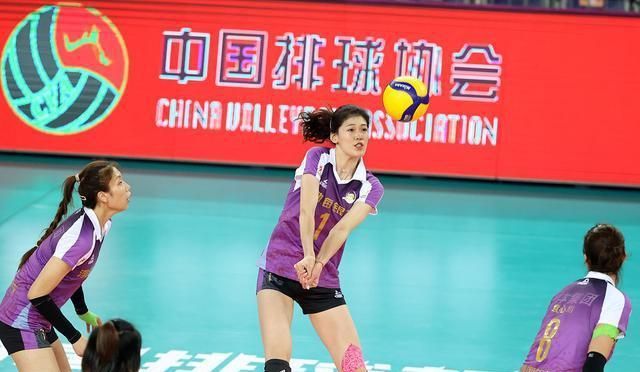 李盈莹|张常宁成核心?蔡斌有望改造中国女排的面貌,李盈莹或沦为小主攻