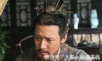 苏东坡|上联:“良犬如狼失点狠”, 苏东坡试对的下联太经典