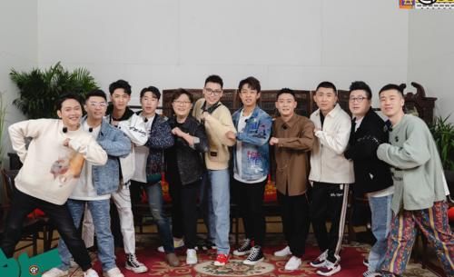 秦霄贤|《德云斗笑社》第三期将录，录制地疑做更改，全员造型引期待