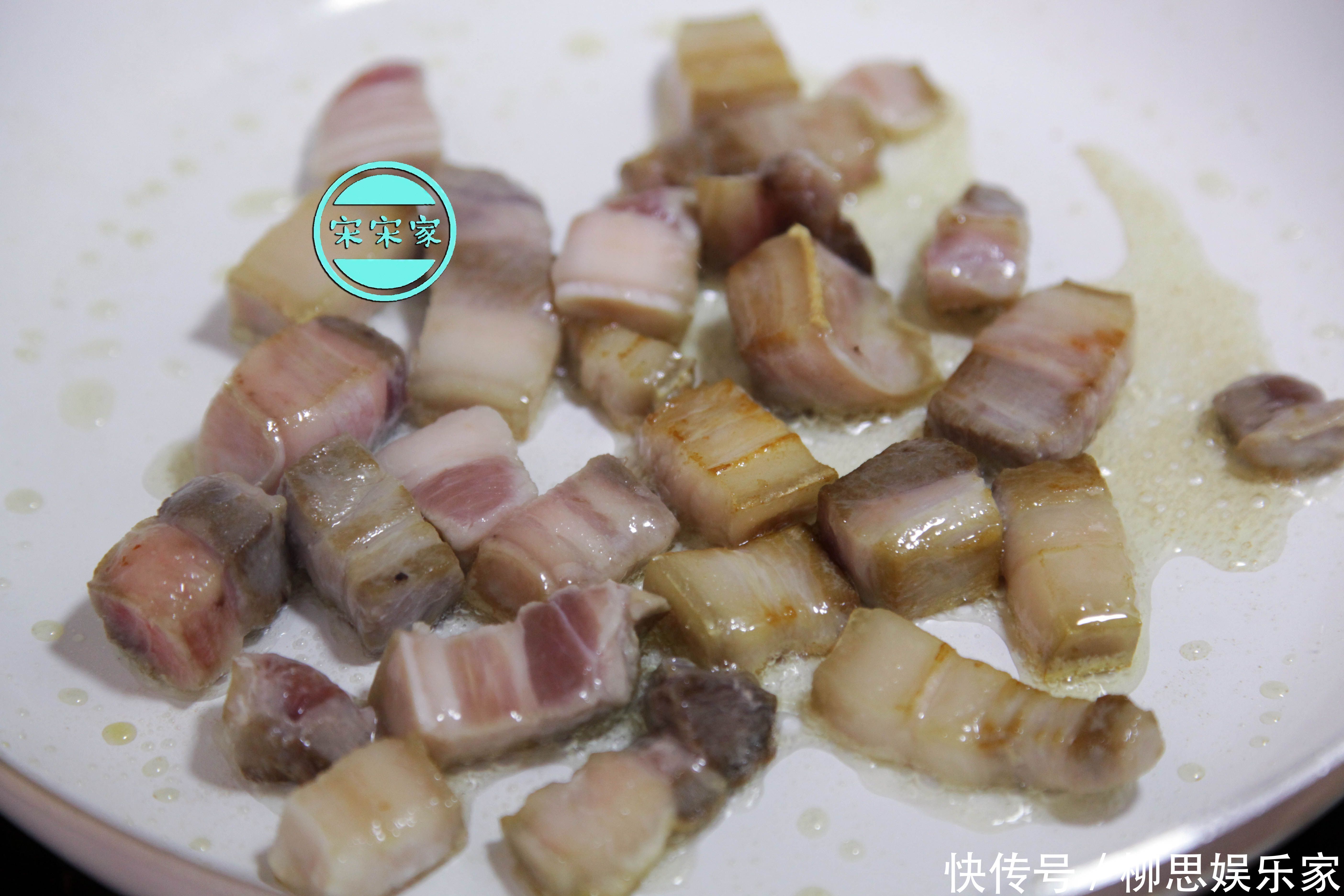 蒸芋头|这菜女人要吃,我妈50岁了,头发好又年轻,原因就是爱吃“它”!