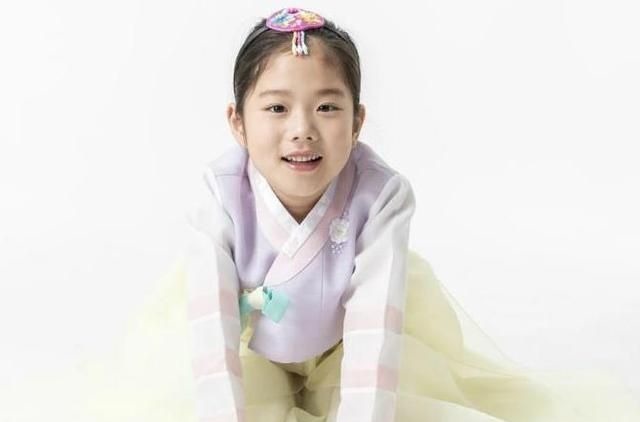 女儿|家里要是有女儿,这4件事一定要让她知道,而且越早越好!