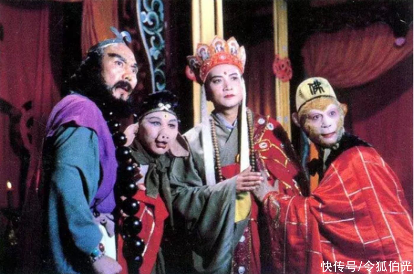 《水浒传》被举报，文艺作品常下架？中国文化舆论也该“管管”了