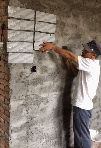 |搞笑gif段子:之所以没考上清华,一定是因为看书姿势不对