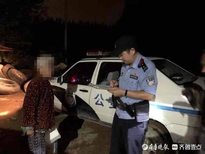 民警|一名老人因找不到路在树林待了一小时，济南市中民警救助