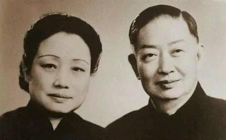 正房|后进门的女人与正房平起平坐,婚后连生9子,八个月身孕逼走冬皇