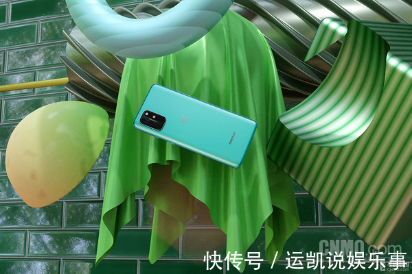 k40|现在买5G手机有几点必看!拿不准就选这四款手机