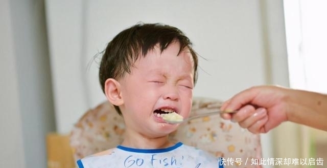 奶粉|配方奶粉喝到几岁停？这个时间“断奶”不但省钱，身高也再攀一节