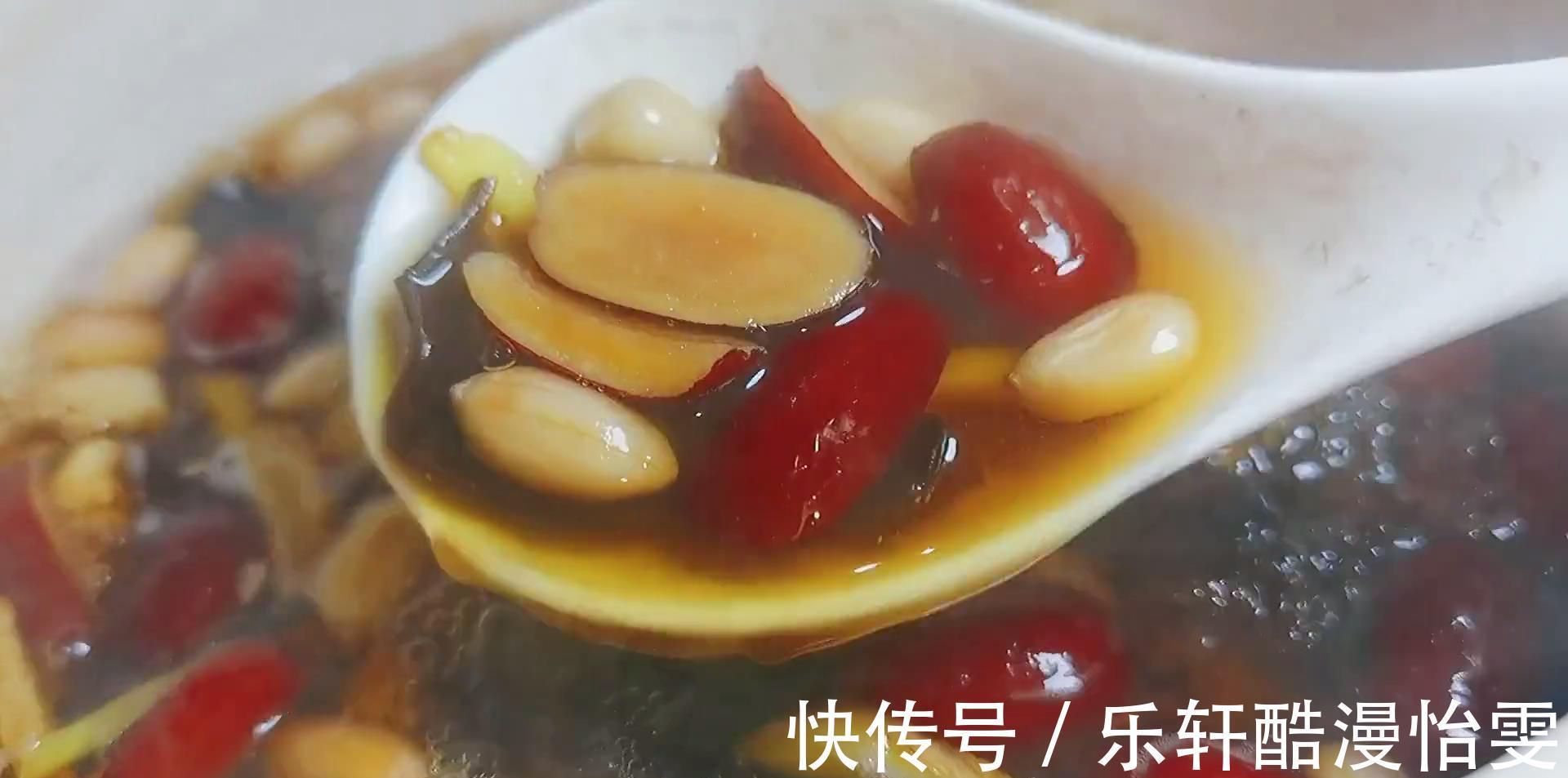 女人气虚体弱多喝这道汤，一周两次，脸色红润也干净