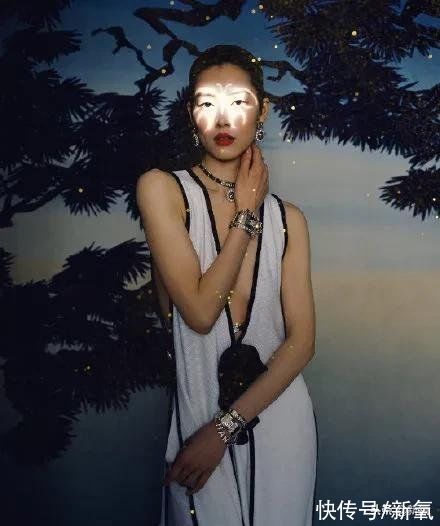 中式|又一个翻车的？国风美人变女“鬼”...