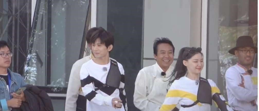 成毅參加《奔跑吧》,為避嫌與其她女嘉賓零互動,只有一人例外