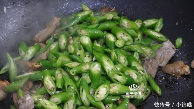 家常菜|这菜小时候不喜欢,长大后每周至少要吃3次,每次都要吃上5碗米饭