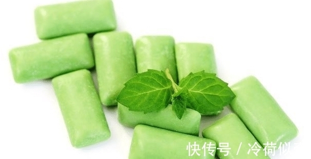 刷牙|为什么口臭自己闻不到?医生提醒:刷牙时多个小动作,从此告别口臭