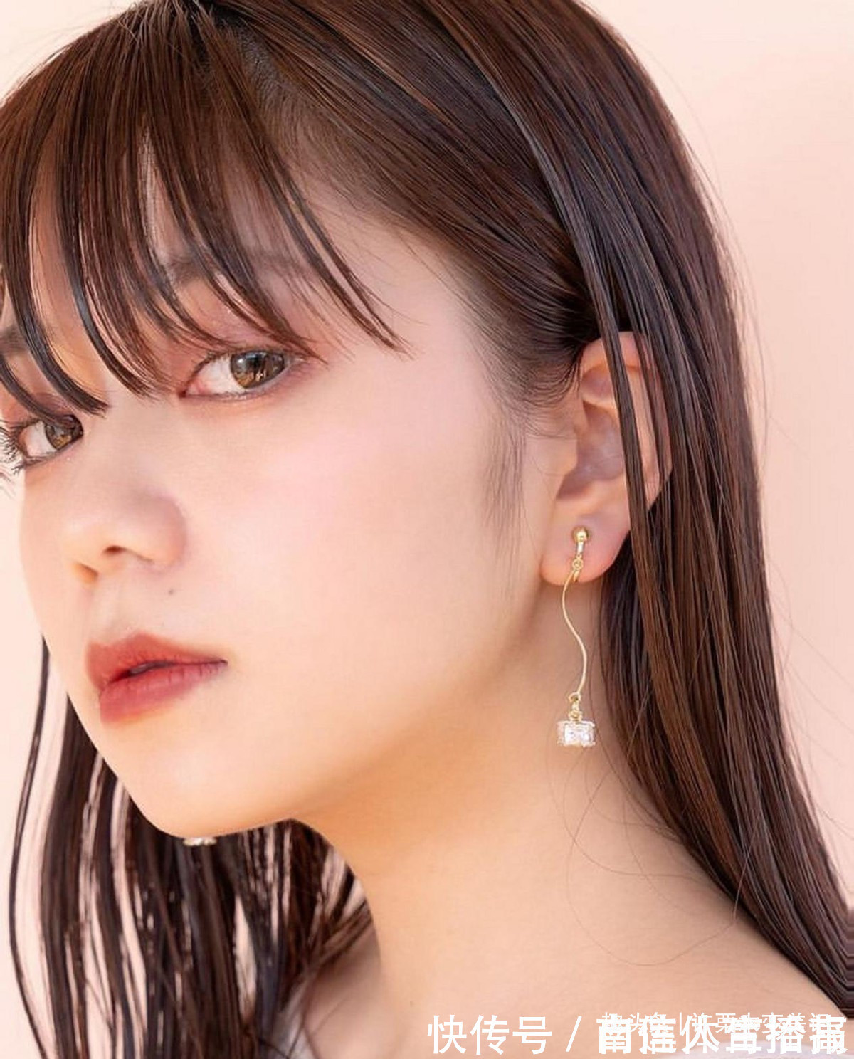 发夹 你是什么脸型，就剪什么发型！剪错了不仅显老还很显脸大