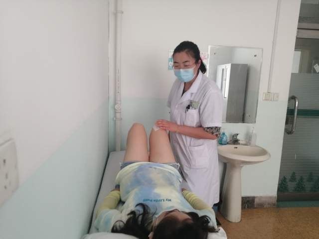 疗效|中医疗效好 巧手解病灶