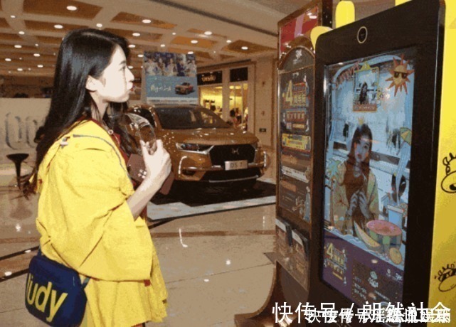超市|超市门口“躺赚”的生意，就算一分钱不收，一样赚的比普通人多