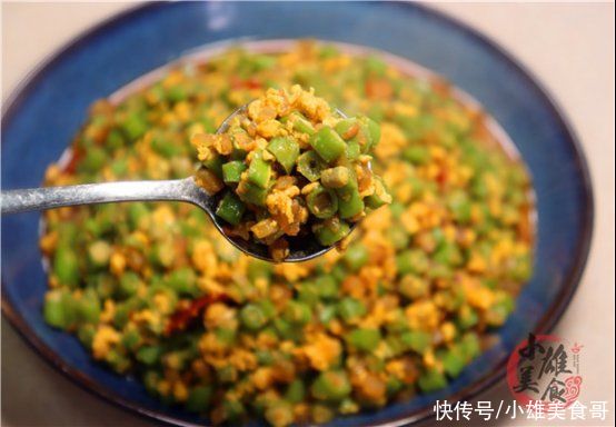 面条|把豆角切成丁,打入2个鸡蛋,我家一周吃5次,实在太香了