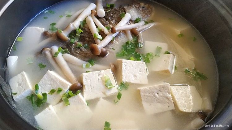 寒露后，天气转凉，教你4道热汤做法，喝一口，比吃火锅还要暖和