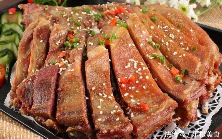 几道香喷喷的下饭菜,鲜香美味,家里有客用来招待最好不过!