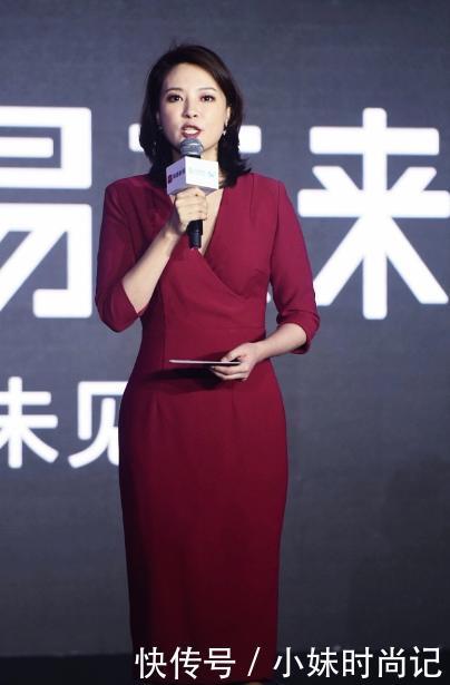 刘芳菲气质真好, 穿素色连衣裙难挡贵气, 玲珑身段也让人羡慕