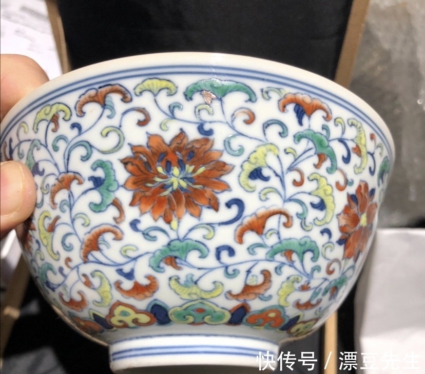 笔触$崔凯:道光斗彩碗,较为高级