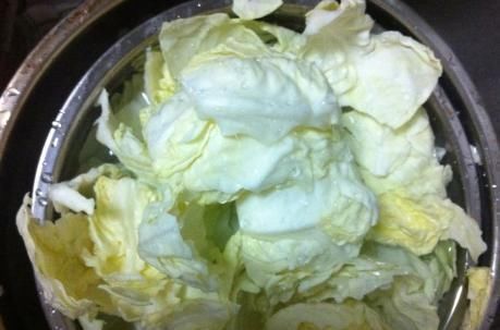 包菜|腌包菜这方法,奶奶用了30年,酸脆特爽口,当天做当天就能吃