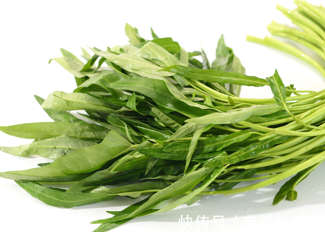 调料|炒空心菜时,不要直接下锅,多加1样调料,翠绿爽口不发黑