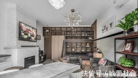 玻璃门|5万爆改70㎡的老房子,完工变小庭院豪宅,客厅还做了个“床上床”