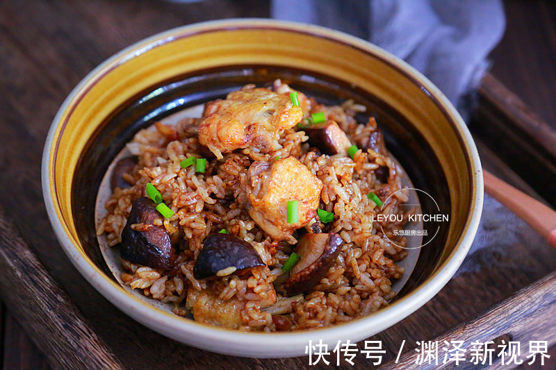 饭菜|夏天的懒人焖饭,饭菜一锅出,平时一碗的饭量,现在能吃两碗