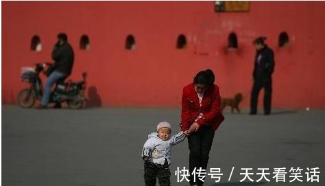 发育|新生儿都有3种保护能力,若6月后还不消失,要检查大脑发育