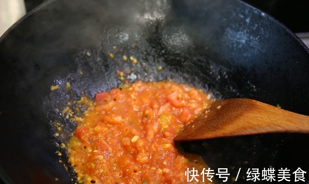 小葱|如何打造一碗完美的西红柿鸡蛋汤？30年私家小厨分享3个秘诀！