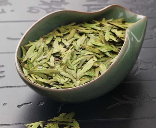 轻松|便秘拉不出来太难受？试试多吃6种食物，或能润肠通便一身轻松