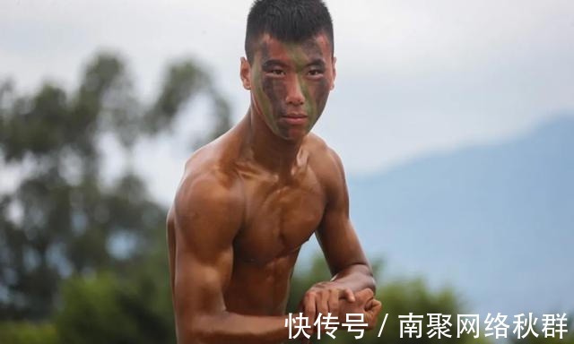 一身肌肉|看了一身肌肉的兵哥哥，女网友：先舔屏，再请求国家分配男朋友！