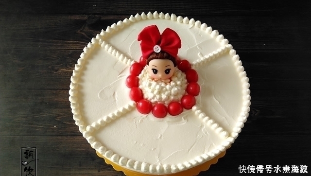 幼儿园的侄女生日,抬举姑姑给做生日蛋糕,结果受全班小朋友欢迎