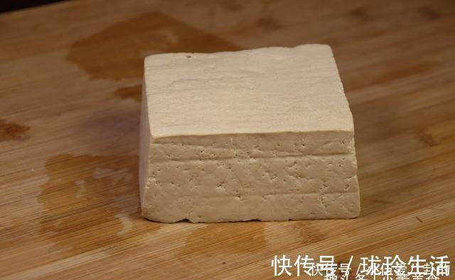 锅塌豆腐|原来保存豆腐这么简单,只需一碗水,不用放冰箱也不坏,超实用