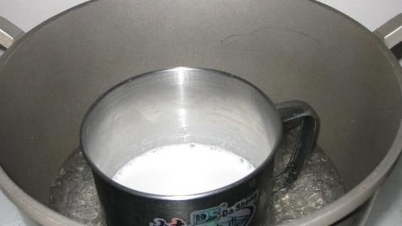 喝完|有的人喝完牛奶容易拉肚子,是因为肠胃不好?其实是喝的方式错了