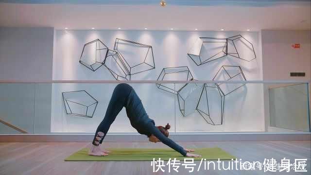 姿势|想增高练瑜伽?常练这5个体式，轻松重获自信