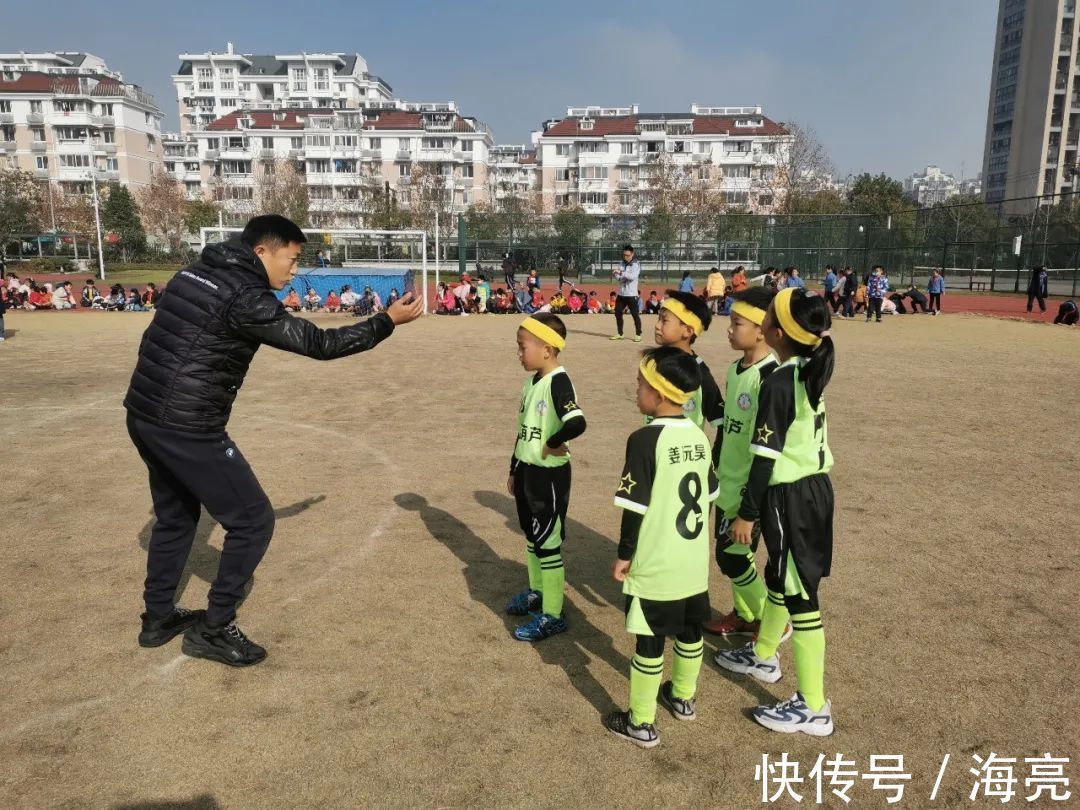 二年级组率先打响杭州春晖小学第一届校园足球联赛!|放飞梦想 | 足球