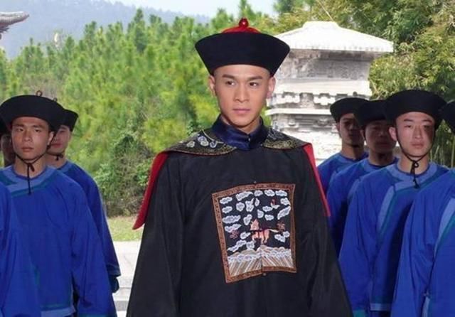 秦大士|皇榜揭晓, 乾隆问状元: 祖上是谁? 状元说了七个字, 乾隆赞不绝口