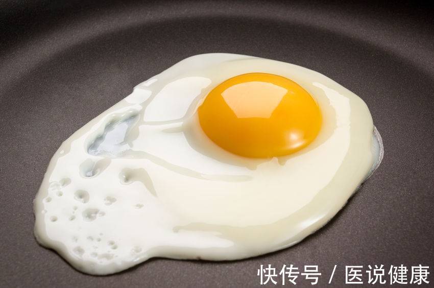 火锅|病从口入,不想身体出现异常,餐桌上这5种食物,尽量少吃