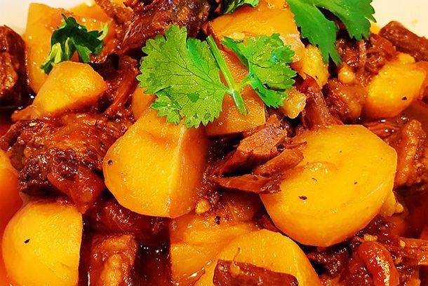 大补菜|周末给孩子补身体，吃的大补菜，补铁补钙，炖上一锅，孩子吃个够