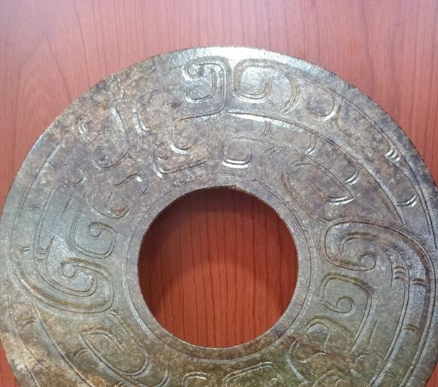 古玉|中国民间家传古玉旧藏玉器,一定要同美国史密森博物馆藏古玉比较